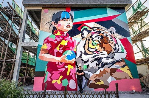 美籍日裔藝術(shù)家DAAS的作品《我們是守護者》 美籍日裔藝術(shù)家DAAS的作品《我們是守護者》