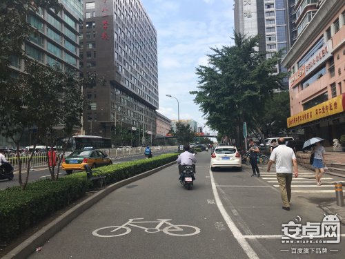 中關(guān)村蘇州街 中關(guān)村蘇州街