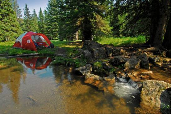 出國(guó)旅行 除了酒店還能睡在哪兒？