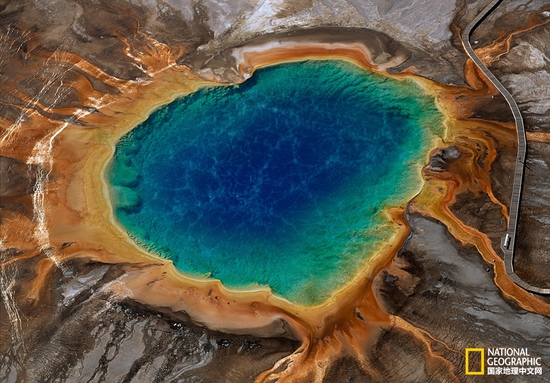 黃石國家公園，懷俄明州攝影：Norbert Rosing，國家地理創(chuàng)意版