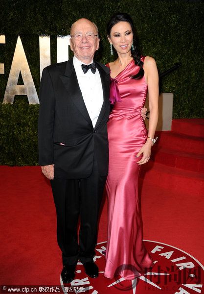 2011-02-27，第83屆奧斯卡頒獎(jiǎng)禮后，《名利場(chǎng)》明星派對(duì)