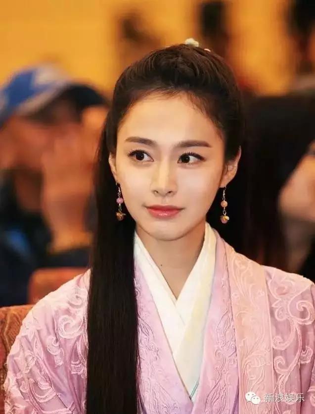 允兒招架不住古裝？韓國女星古裝LOOK一覽 誰贏了？