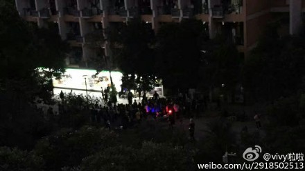 曝張藝興大學(xué)拍戲被趕 曝張藝興大學(xué)拍戲被趕