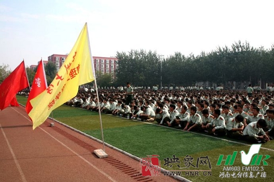 鄭大新生感受社會(huì)關(guān)愛(ài) 鄭大新生感受社會(huì)關(guān)愛(ài)