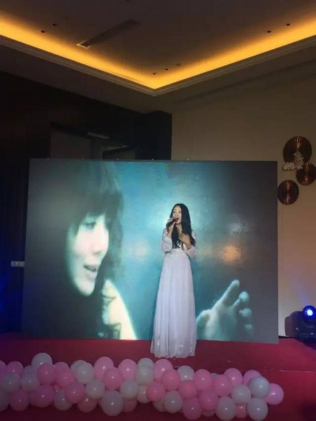 在一首《我們都是好孩子》中 唱享會(huì)接近尾聲