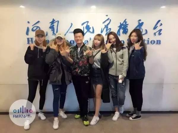 路飛終于體驗(yàn)了一回“他在叢中笑”的感覺！