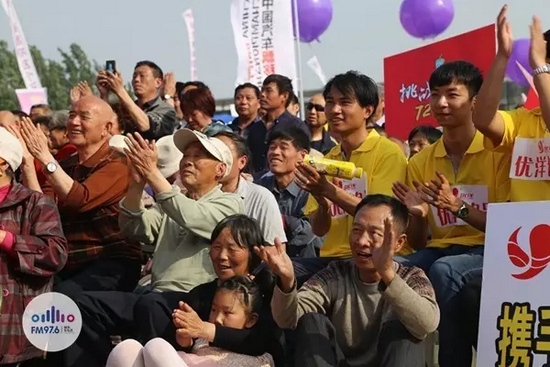 看你們的表情就知道，你們在想，再來一段！