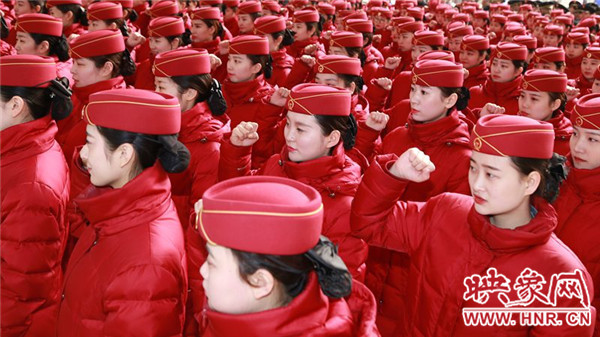 鄭州鐵路春運(yùn)預(yù)計(jì)發(fā)送旅客1478.6萬(wàn)人 鄭州鐵路春運(yùn)預(yù)計(jì)發(fā)送旅客1478.6萬(wàn)人