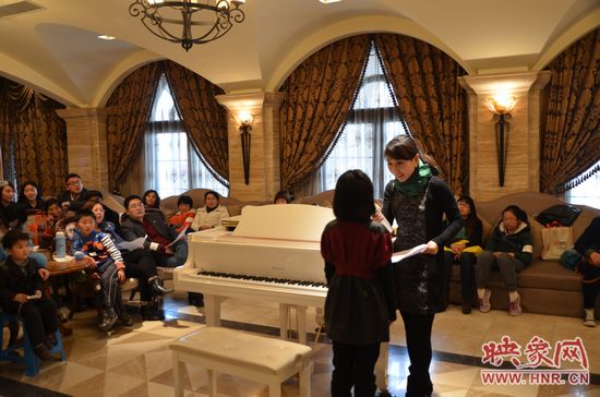 私家車廣播主持人飛揚(yáng)現(xiàn)場主持 私家車廣播主持人飛揚(yáng)現(xiàn)場主持