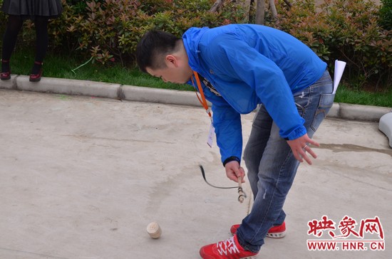 莫小非也不會放過鍛煉的機(jī)會。