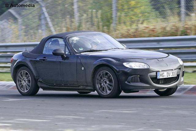 之前曝光的全新一代馬自達測試諜照 之前曝光的全新一代馬自達測試諜照