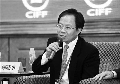 國家統(tǒng)計(jì)局原局長(zhǎng)邱曉華。圖/CFP