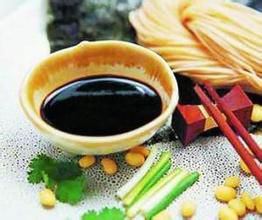 喝牛奶能美白？盤點關(guān)于飲食改變膚色的謠言