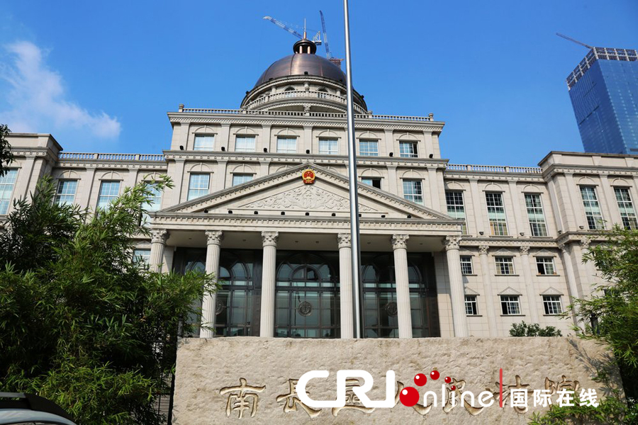 江蘇無錫曝六座山寨"白宮" 江蘇無錫曝六座山寨"白宮"