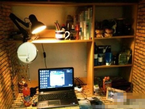 西南民族大學(xué)的“文藝范兒”男生寢室 西南民族大學(xué)的“文藝范兒”男生寢室