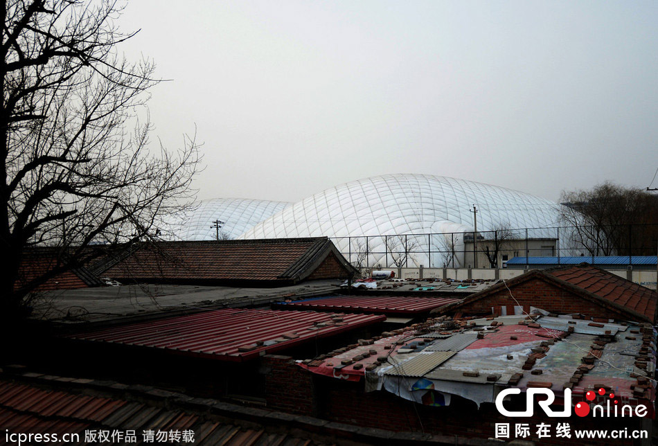 北京一國際學(xué)校耗資5百萬美元建“防霾帳篷” 北京一國際學(xué)校耗資5百萬美元建“防霾帳篷”