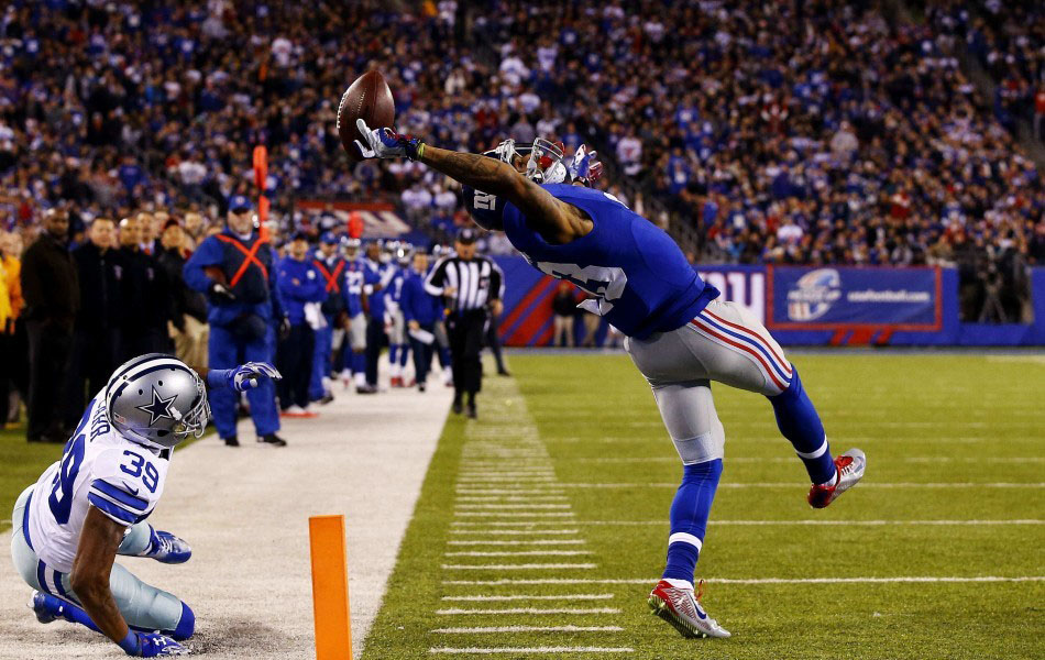 　單幅二等獎(jiǎng)，單手接球。