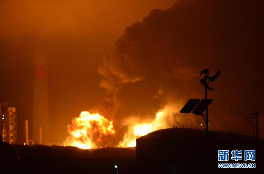 這是4月7日拍攝的事故現(xiàn)場。