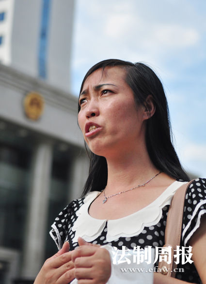 7月2日，唐慧在湖南省高院接受媒體采訪