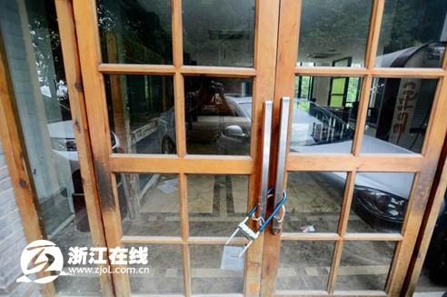 浙江省委責(zé)成杭州整治西湖會(huì)所 已有5家被關(guān)停 浙江省委責(zé)成杭州整治西湖會(huì)所 已有5家被關(guān)停