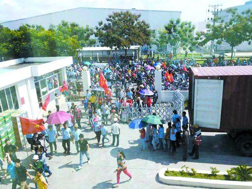 越南為挑釁中國(guó)付出代價(jià)：外國(guó)投資銳減35%