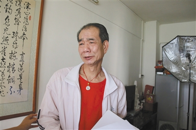 嫖娼事件后，區(qū)少坤向記者訴說委屈，他說：“這是一個圈套”。李根 攝