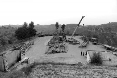 處延長石油的油井。