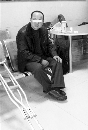 在救助站里的丁某文 在救助站里的丁某文