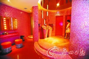 廣州豪華廁所馬桶一個(gè)兩萬(wàn)多 潤(rùn)手霜系愛(ài)馬仕 廣州豪華廁所馬桶一個(gè)兩萬(wàn)多 潤(rùn)手霜系愛(ài)馬仕