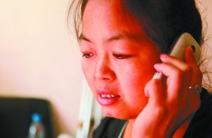 每次給家人打電話，史女士都會(huì)很難過(guò)。