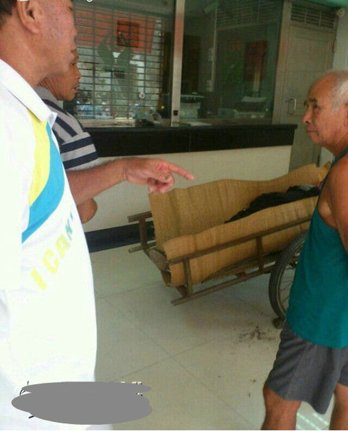 鄧漢林說，鄧某芳死后，雙方一直僵持到當(dāng)晚9點多，最后以信用社賠償13萬而告終。