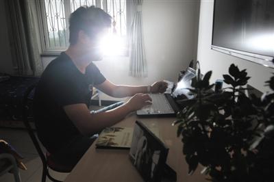 男子喝“解酒藥”染毒癮3年 花掉五六十萬(wàn)存款 男子喝“解酒藥”染毒癮3年 花掉五六十萬(wàn)存款