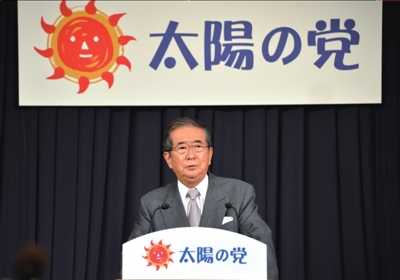 13日，日本東京，石原慎太郎召開新聞發(fā)布會，正式宣布新黨成立。圖/東方IC