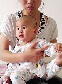 經(jīng)過幾個(gè)月治療，涵涵的病情好轉(zhuǎn)多了。