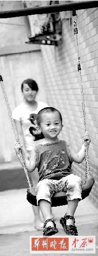 張麗梅說，兒子的每張笑臉，都會讓自己看到希望。