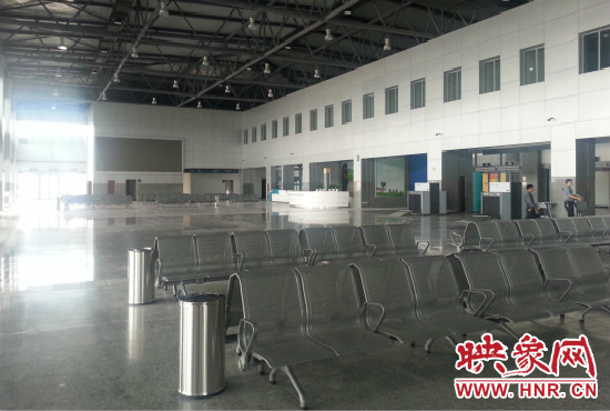 鄭州新客運北站候車大廳。
