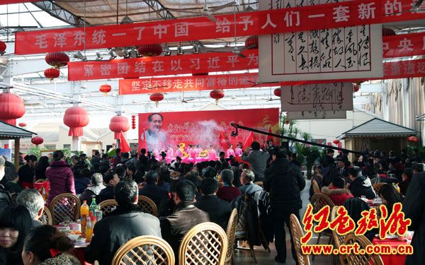 各地舉行毛澤東誕辰119周年紀(jì)念活動(dòng)