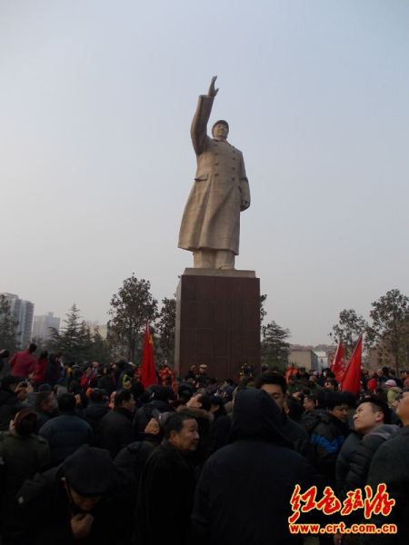 各地舉行毛澤東誕辰119周年紀(jì)念活動(dòng)