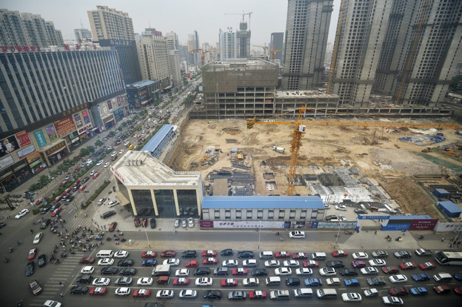 5月21日，太原體育路口車輛大面積擁堵。山西青年報胡遠(yuǎn)嘉