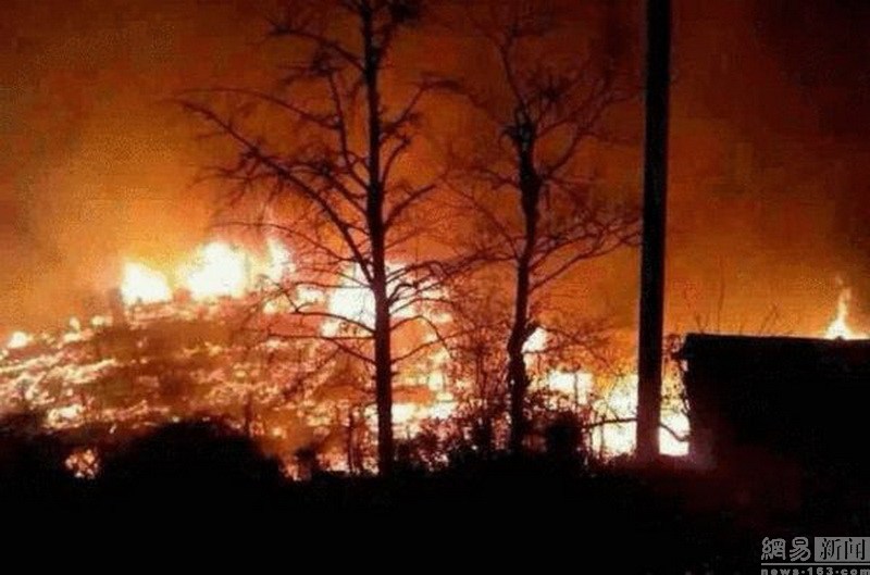 貴州300年歷史古寨遭大火 貴州300年歷史古寨遭大火