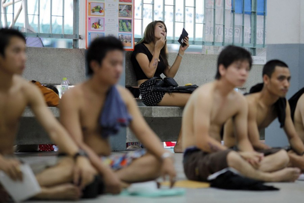 泰國進(jìn)行征兵抽簽 泰國進(jìn)行征兵抽簽