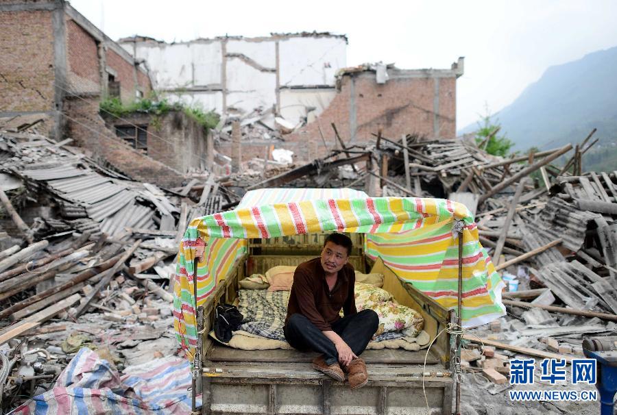 直擊震區(qū)：生活，依然在繼續(xù)