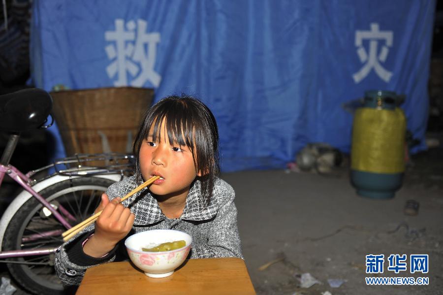 勇救弟弟的小姐姐 勇救弟弟的小姐姐