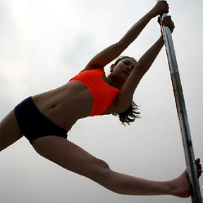 鋼管舞國家隊(duì)添新隊(duì)員