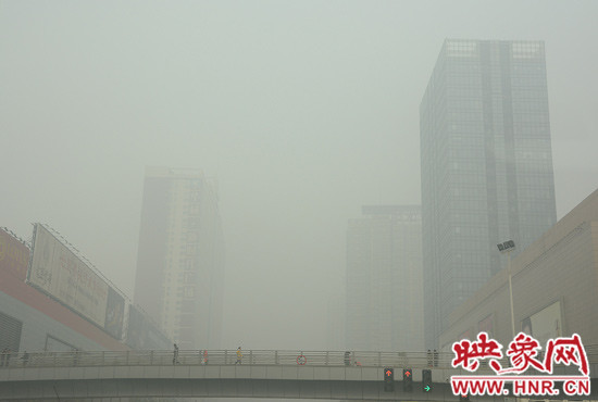 “霧霾”，應該是2013年人們最不能忘記的詞語