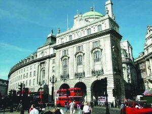 倫敦，沒有最低只有更低