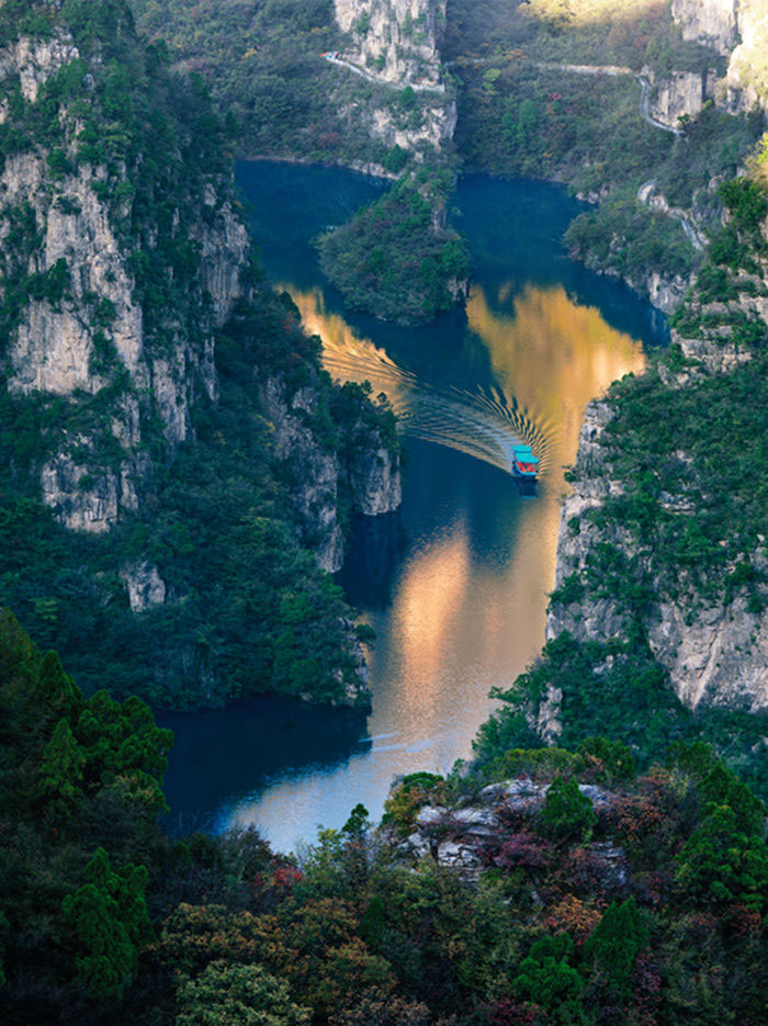 青龍峽、峰林峽景區(qū)推出女性免票月優(yōu)惠活動