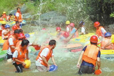 端午節(jié)，購(gòu)漂流可免費(fèi)暢游豫西大峽谷