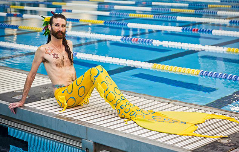 美國舉辦美人魚大會 超300名"人魚"盛裝參加 美國舉辦美人魚大會 超300名"人魚"盛裝參加