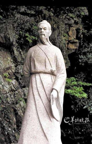 徐霞客在浙江臺(tái)州天臺(tái)山的塑像。
